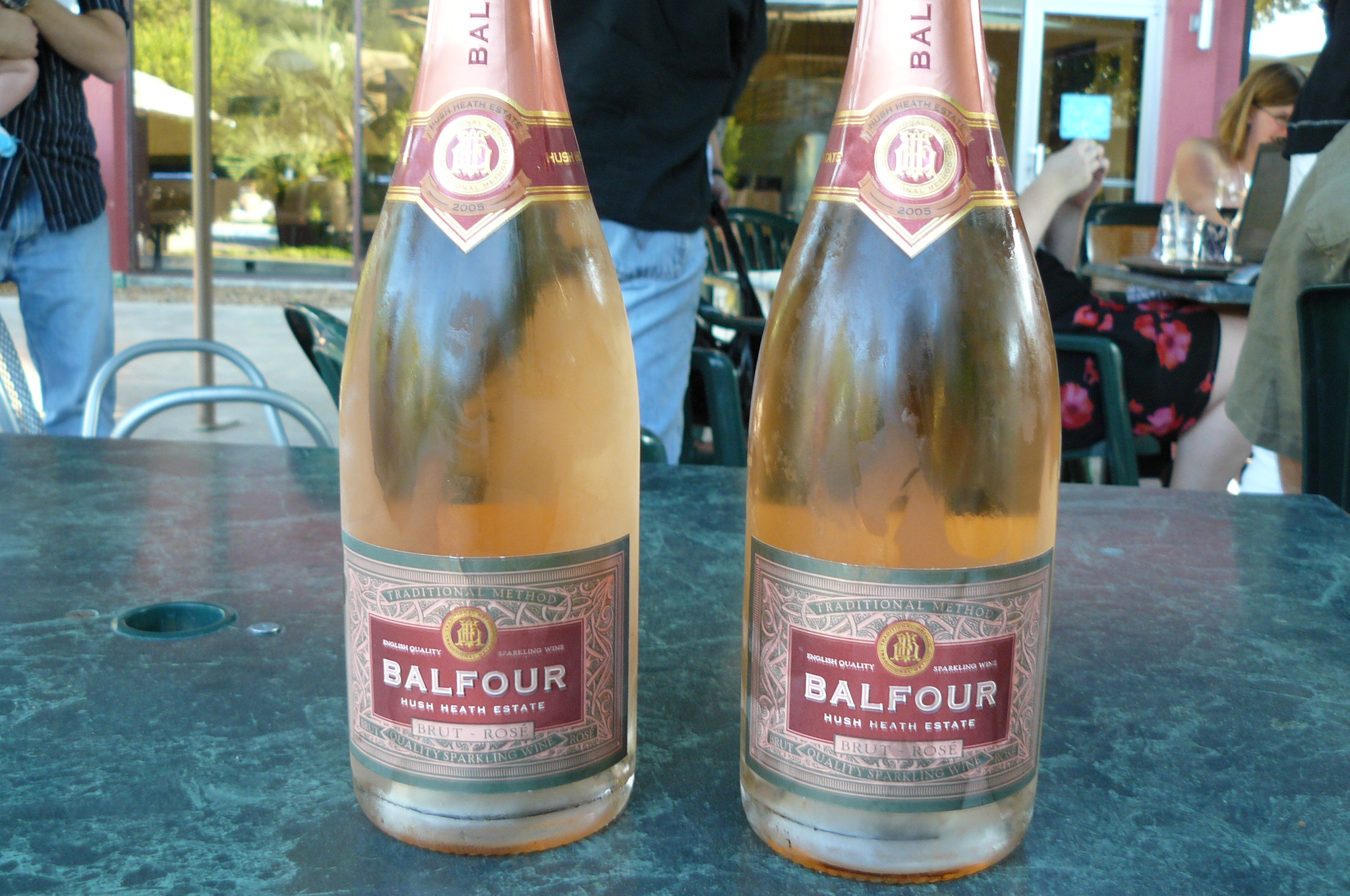 English Sparkling Balfour Extra Brut Rose The Wine Sleuth